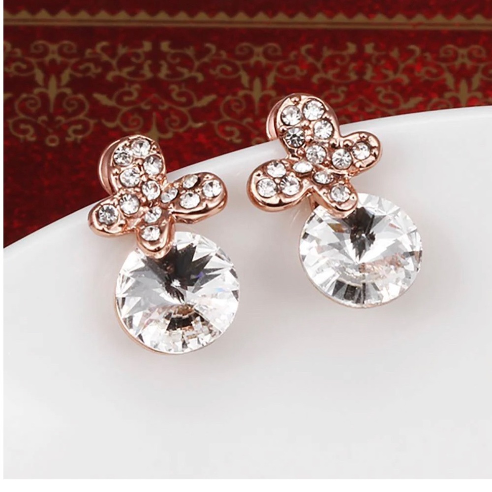 5/$25- butterfly 🦋 rose gold earrings with Austrian element crystal